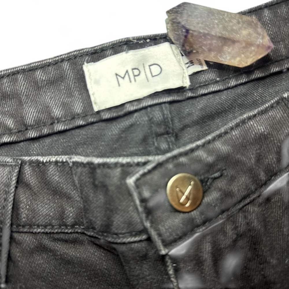 NEW MINKPINK x MP|D Black Distressed Fray Slim Boyfriend Cropped Denim — MEDIUM - Picture 2 of 8